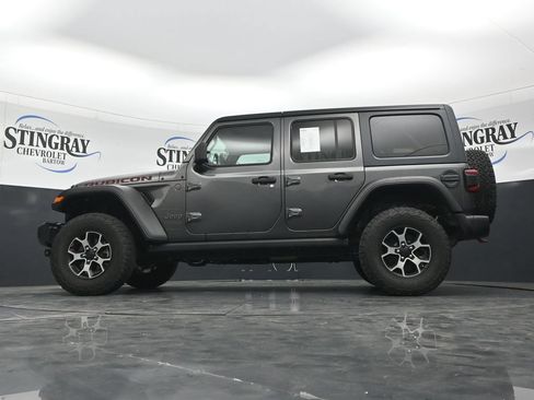 Used 2019 Jeep Wrangler Unlimited Rubicon w/ LED Lighting Group AWD/4WD image 32