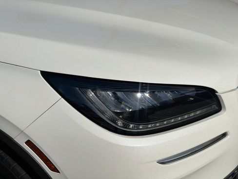 Used 2023 Lincoln Corsair FWD image 33