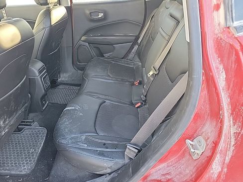 Used 2017 Jeep Compass Latitude w/ Cold Weather Group image 10