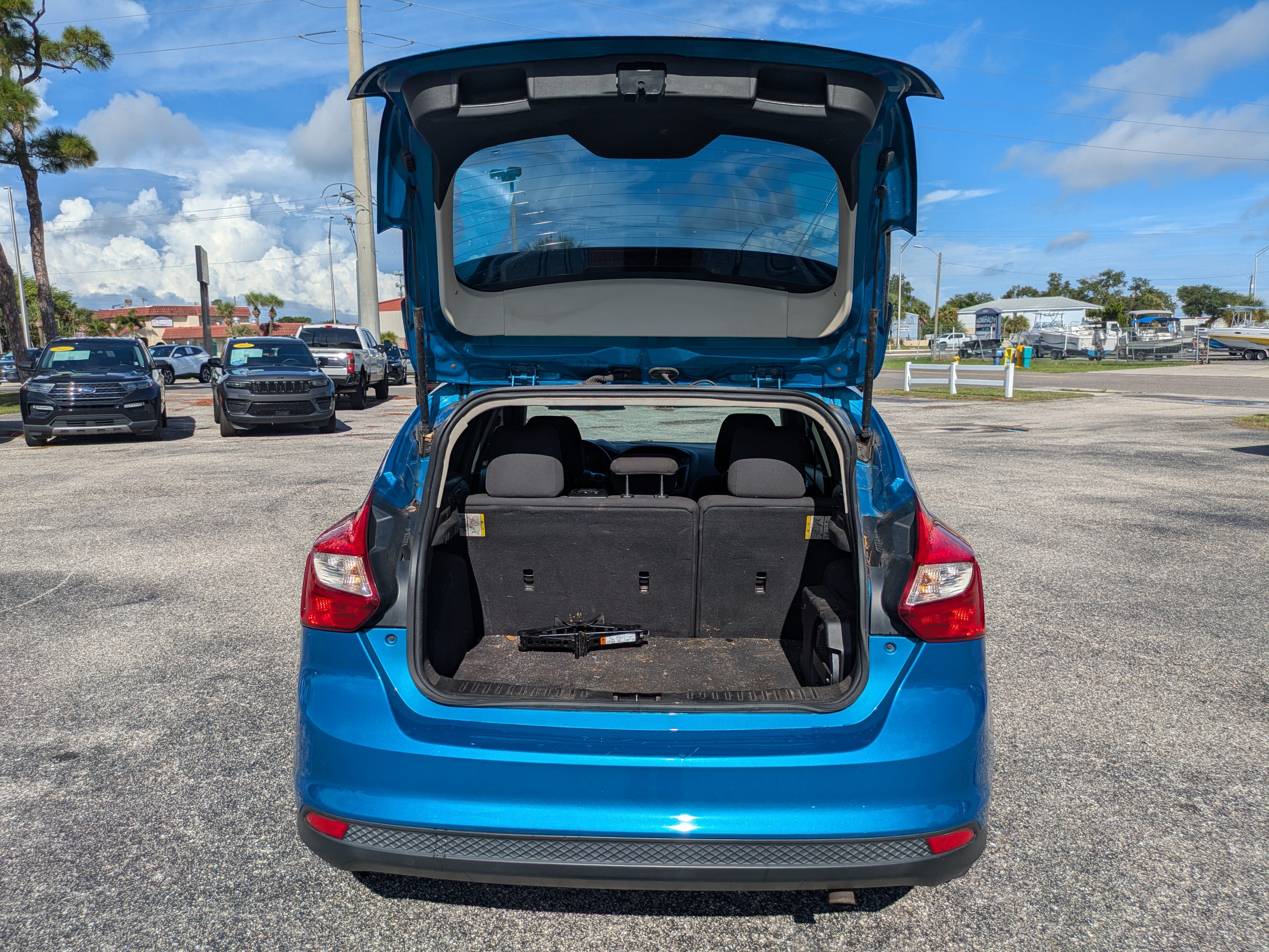 Used 2012 Ford Focus SEL FWD image 34
