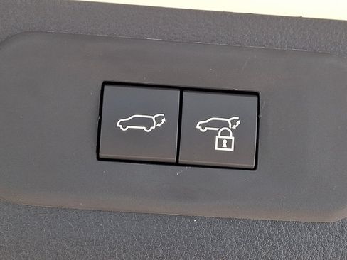New 2026 Lexus TX 500h AWD w/ Technology Package image 17