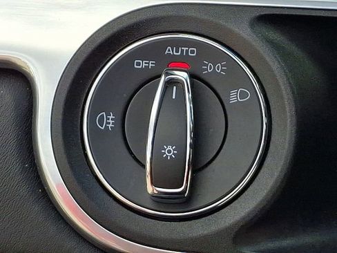 Used 2018 Porsche 718 Boxster GTS image 8