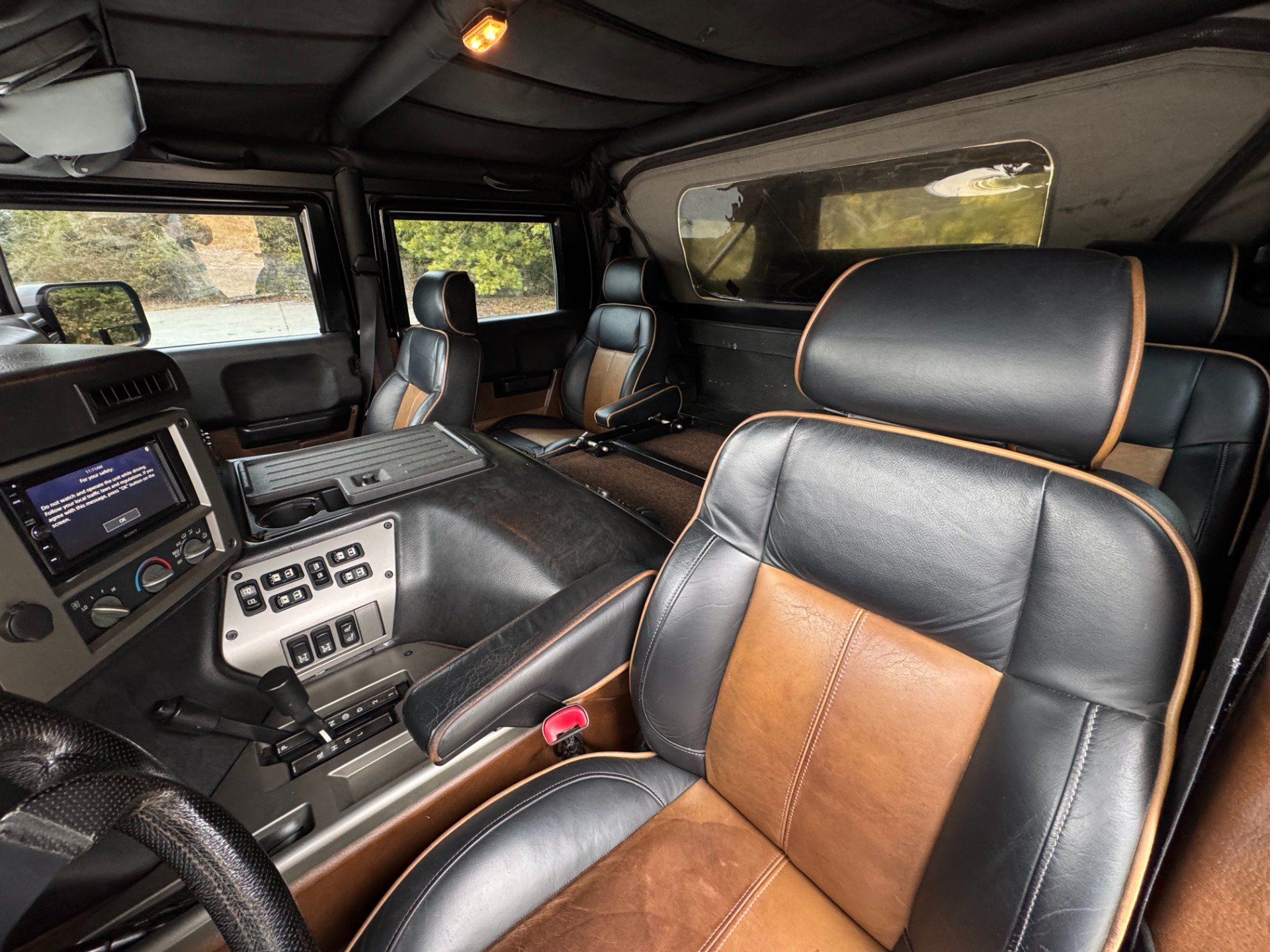Used 2004 HUMMER H1 4-Door Open Top AWD/4WD image 11