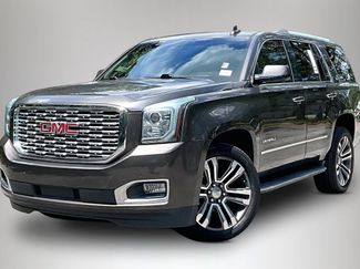 Used 2020 GMC Yukon Denali RWD video 1