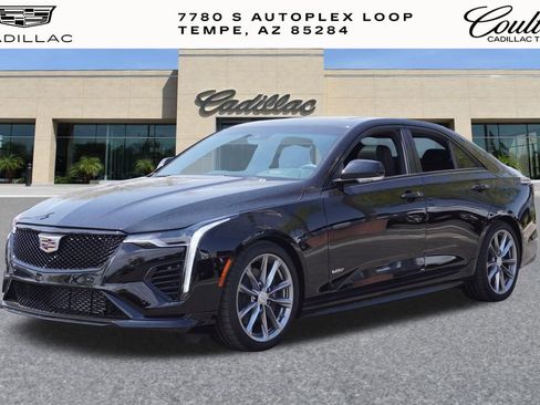 New 2025 Cadillac CT4 V image 4