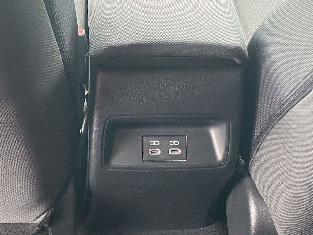 Used 2024 Toyota Corolla LE FWD image 11
