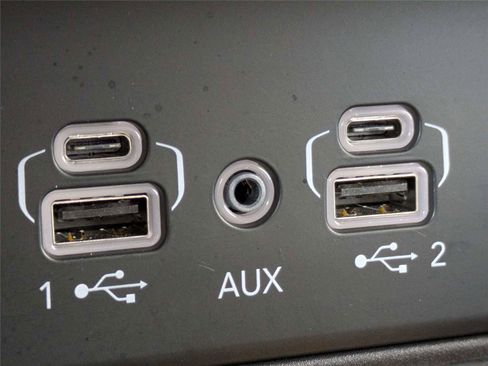 Certified 2025 Jeep Grand Cherokee L Altitude image 27