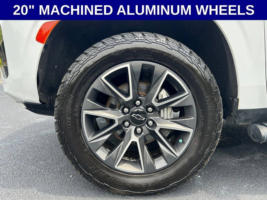 Used 2022 Chevrolet Tahoe Z71 AWD/4WD image 7