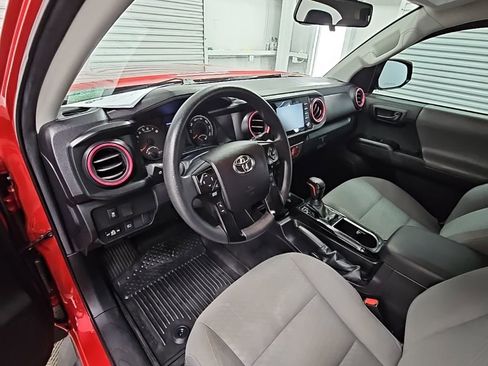 Used 2022 Toyota Tacoma SR image 11