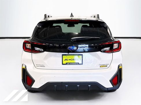 Used 2025 Subaru Crosstrek 2.5i Sport AWD/4WD image 6