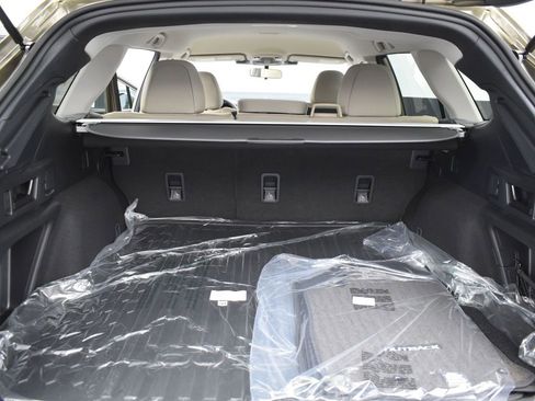 Used 2024 Subaru Outback Premium image 26