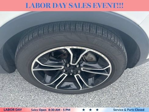 Used 2014 Ford Explorer Sport w/ Equipment Group 401A AWD/4WD image 2