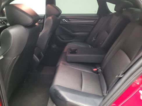 Used 2018 Honda Accord Sport image 18