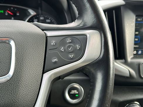 Used 2019 GMC Terrain SLE w/ Driver Convenience Package image 14