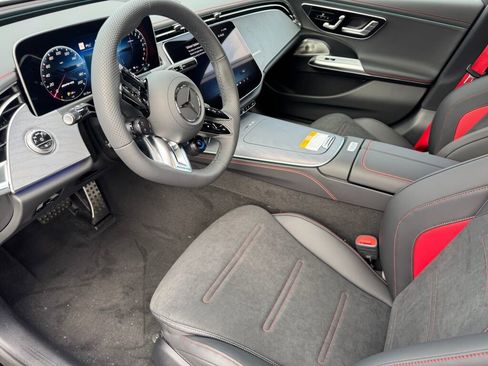 New 2026 Mercedes-Benz E 53 AMG e 4MATIC Sedan image 9