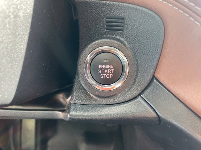 Used 2020 Subaru Outback Touring AWD/4WD image 37