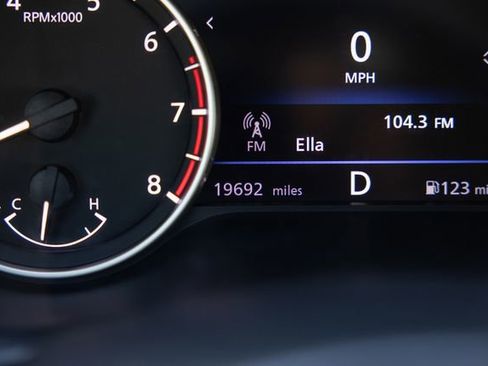 Used 2022 Nissan Sentra SR w/ Trunk Package FWD image 25