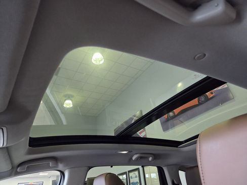 Used 2024 Acura MDX W/TECHNOLOGY PACKAGE image 9