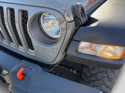 Certified 2022 Jeep Gladiator Mojave w/ Trailer Tow Package image 22