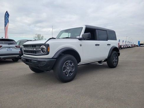 New 2025 Ford Bronco Big Bend image 2