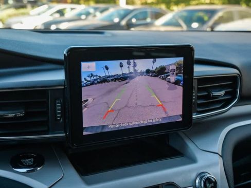 Used 2023 Ford Explorer XLT w/ Equipment Group 202A image 26