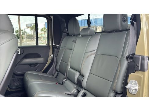 New 2026 Jeep Gladiator Mojave AWD/4WD image 17