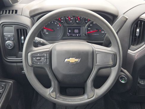 Certified 2023 Chevrolet Silverado 1500 Custom RWD image 17