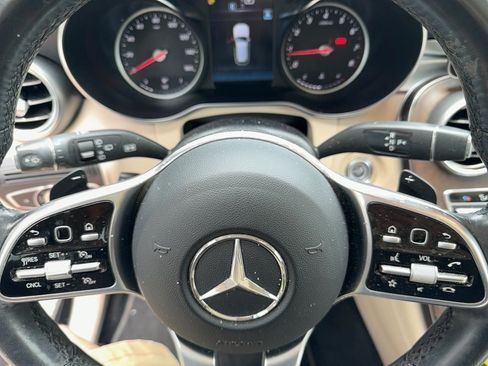 Used 2020 Mercedes-Benz GLC 300 4MATIC image 14