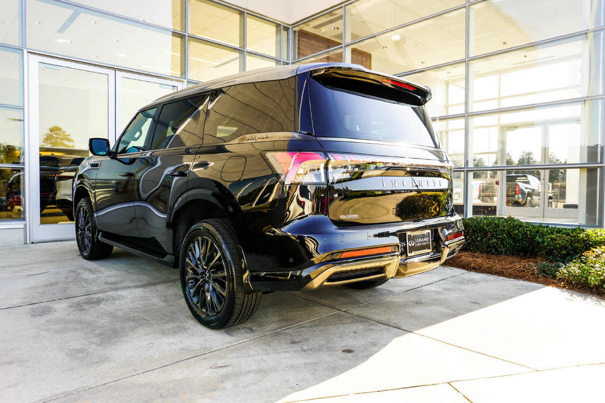 New 2026 INFINITI QX80 Autograph w/ Premium Cargo Package AWD/4WD image 10