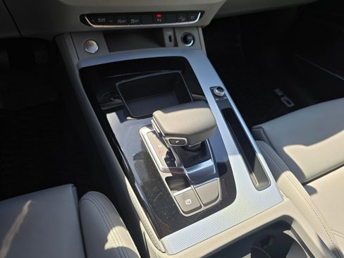 Certified 2024 Audi Q5 2.0T Premium Plus image 22