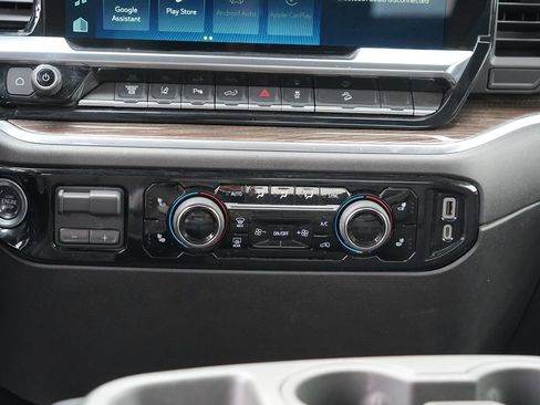 Used 2025 Chevrolet Silverado 3500 LT w/ All Star Edition image 25