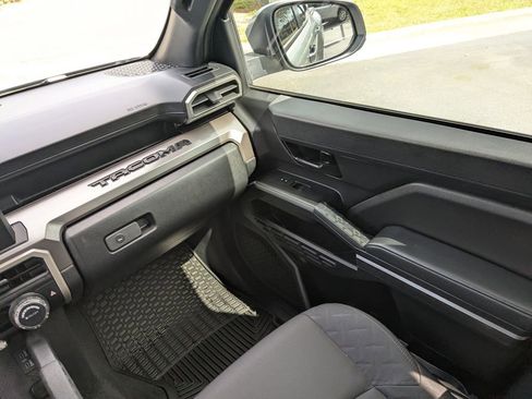 Used 2024 Toyota Tacoma SR5 image 16