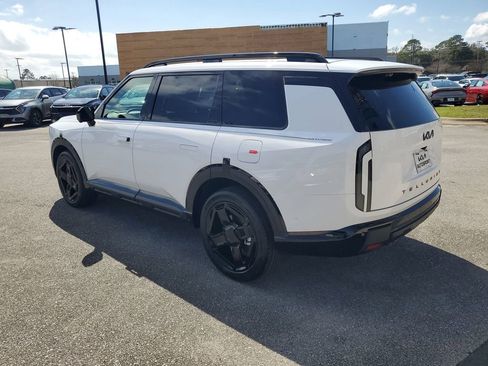 New 2027 Kia Telluride SX Prestige X-Line image 3