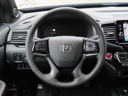 New 2026 Honda Ridgeline Black Edition image 17