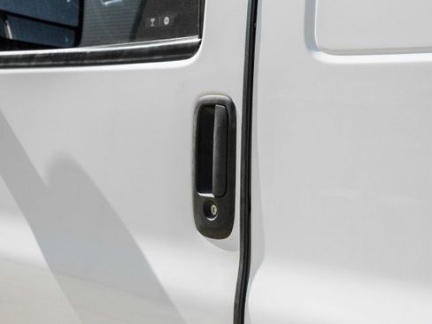 Used 2022 Chevrolet Express 2500 Extended w/ Driver Convenience Package RWD image 26