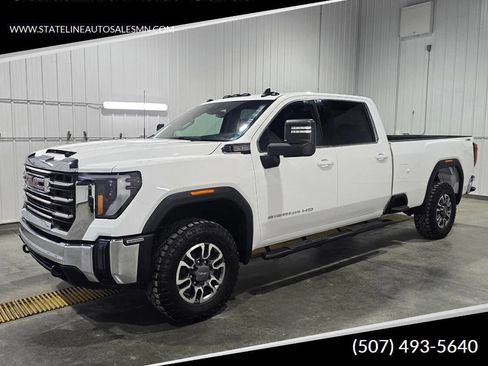Used 2024 GMC Sierra 3500 SLE image 1
