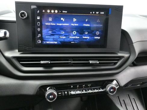 Used 2024 Chevrolet Silverado EV W/T image 18