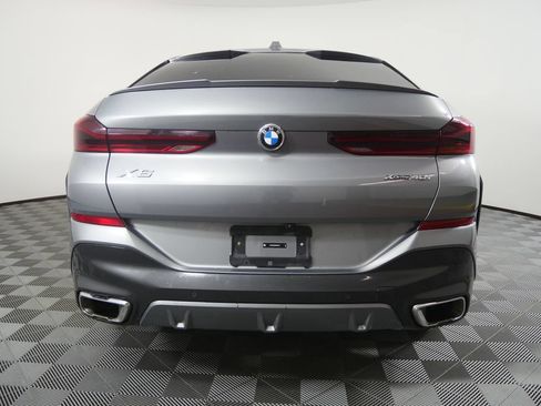 Used 2025 BMW X6 xDrive40i AWD/4WD image 4