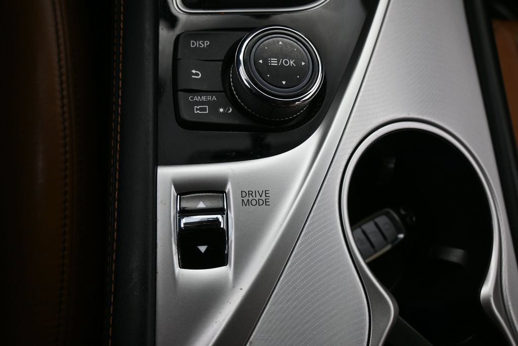 Used 2024 INFINITI Q50 Luxe w/ Cargo Package RWD image 34