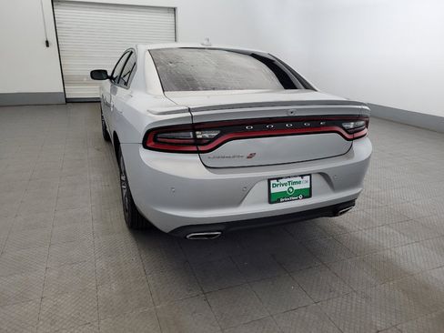 Used 2019 Dodge Charger SXT AWD/4WD image 6