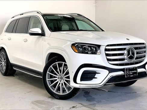 New 2026 Mercedes-Benz GLS 450 4MATIC image 1