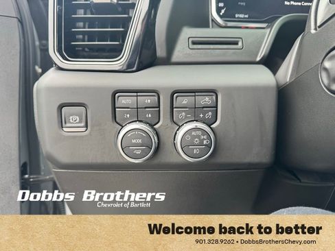 Used 2025 GMC Sierra 1500 AT4 AWD/4WD image 14