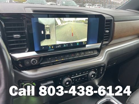 Used 2022 Chevrolet Silverado 1500 High Country w/ Z71 Off-Road Package image 24