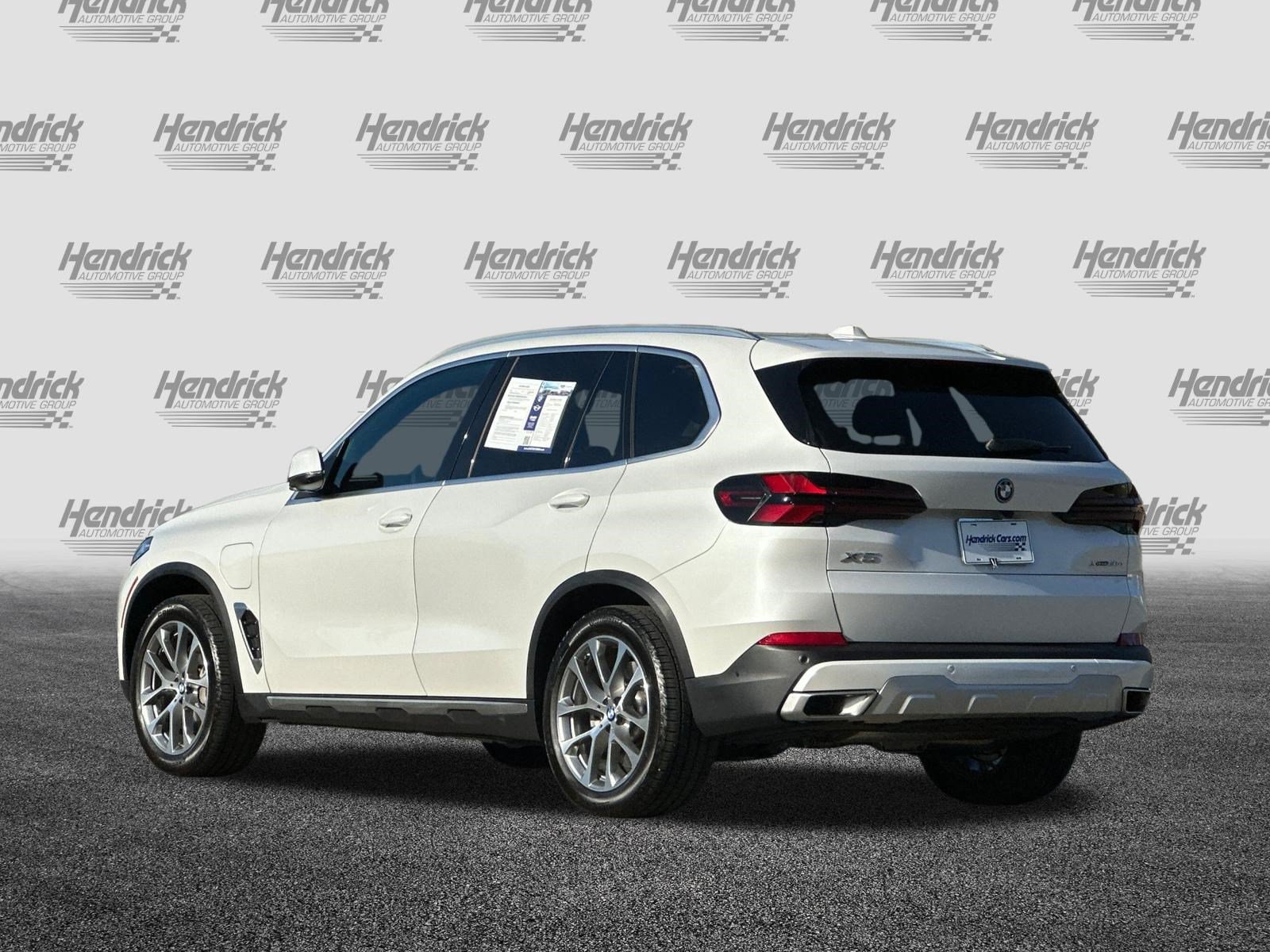 Used 2026 BMW X5 xDrive50e w/ Premium Package AWD/4WD image 7