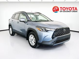 Used 2024 Toyota Corolla Cross LE FWD video 1