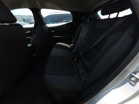 Used 2023 Chevrolet Bolt EUV LT w/ Driver Confidence Package FWD image 6