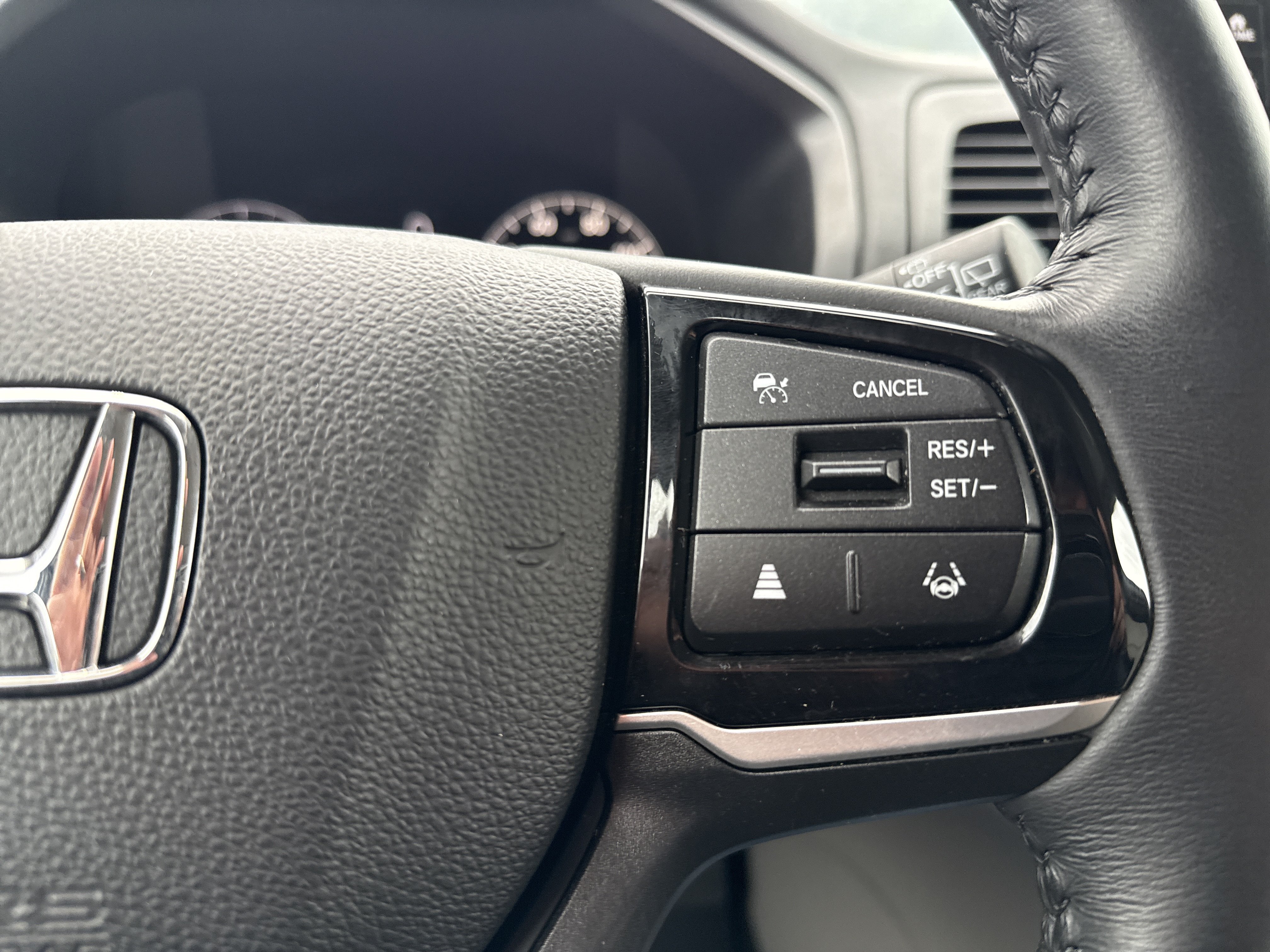 Used 2025 Honda Odyssey EX-L image 20