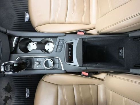 Used 2024 Cadillac XT6 Sport w/ Platinum Package image 39