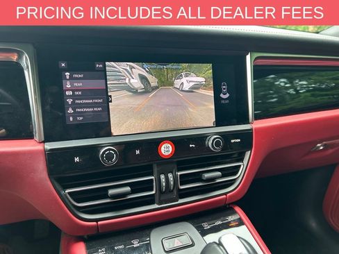 Used 2023 Porsche Macan Turbo AWD/4WD image 25