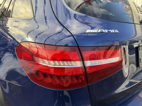 Used 2018 Mercedes-Benz GLC 43 AMG AMG GLC 43 image 42